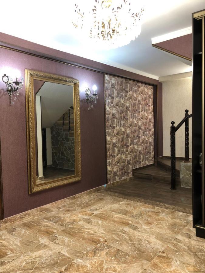 Гостевой Дом Siella Hotel Sukhumi Exterior foto